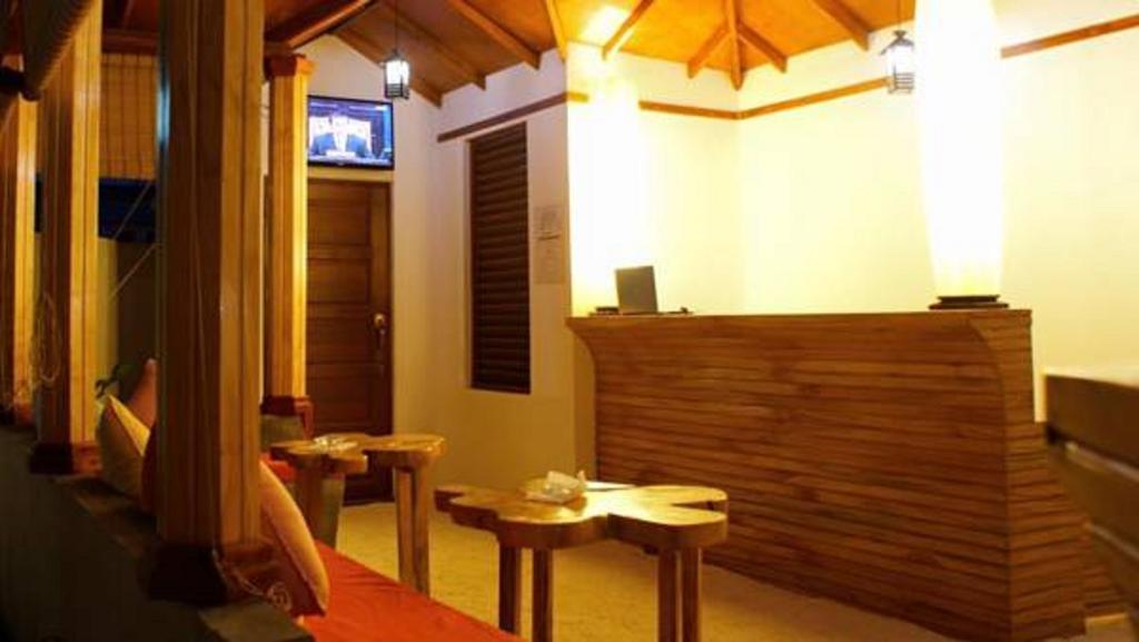 Local Island Inn Hangnaameedhoo Exterior foto